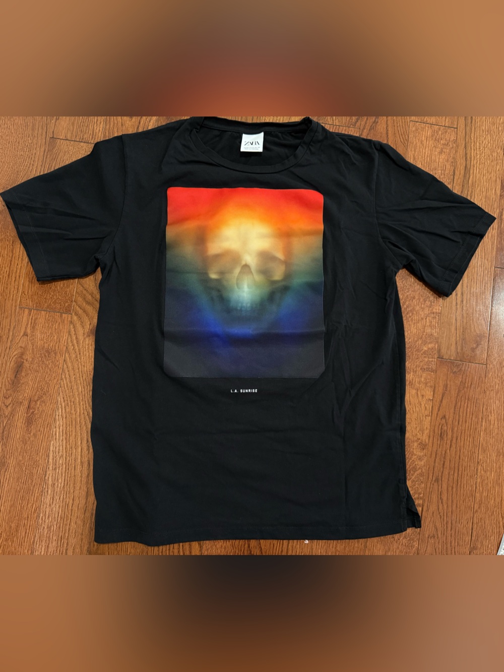 Zara Black Short-Sleeve Tee with Gradient Skull Graphic